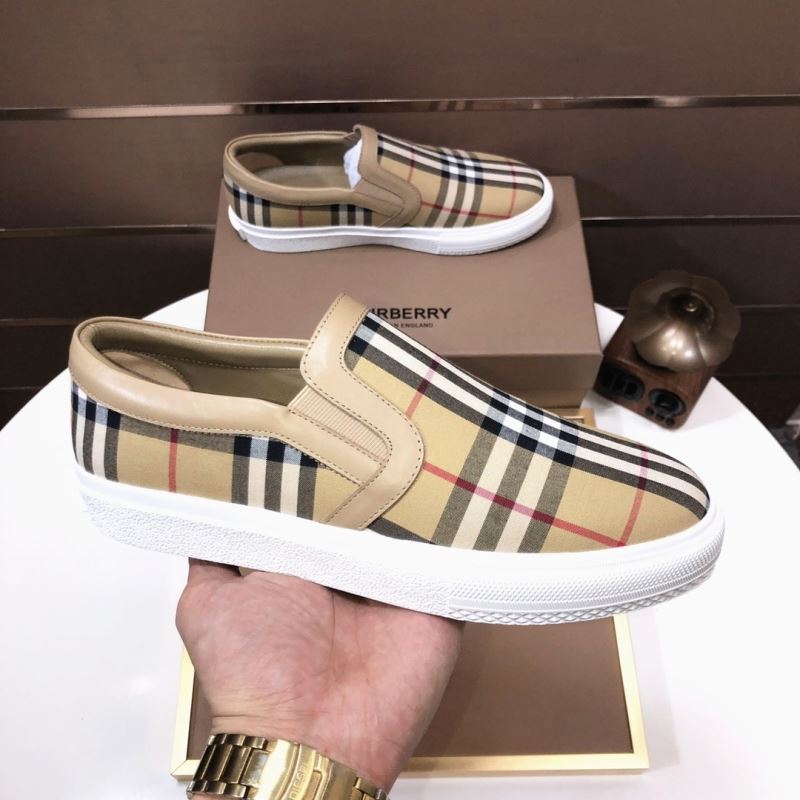 Burberry Low Shoes